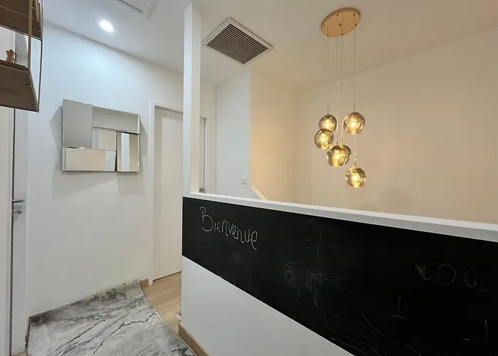 Familiale Avec Piscine, Jardin,cosy & Calme Villa